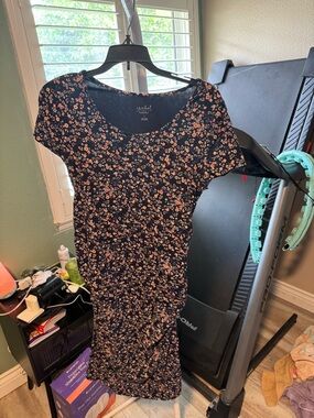 Navy Floral Isabel Maternity Bodycon Dress